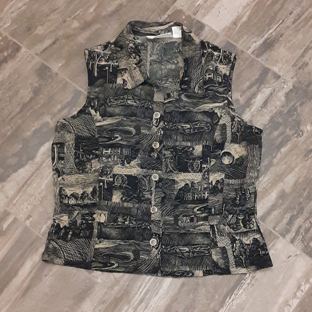 Holly Lane Women’s Size Small Sleeveless Golf Shirt – Great Condition